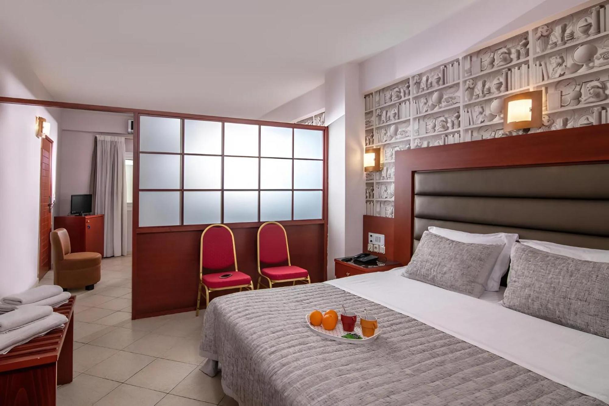 City Life Hotel 伊拉克利翁 外观 照片
