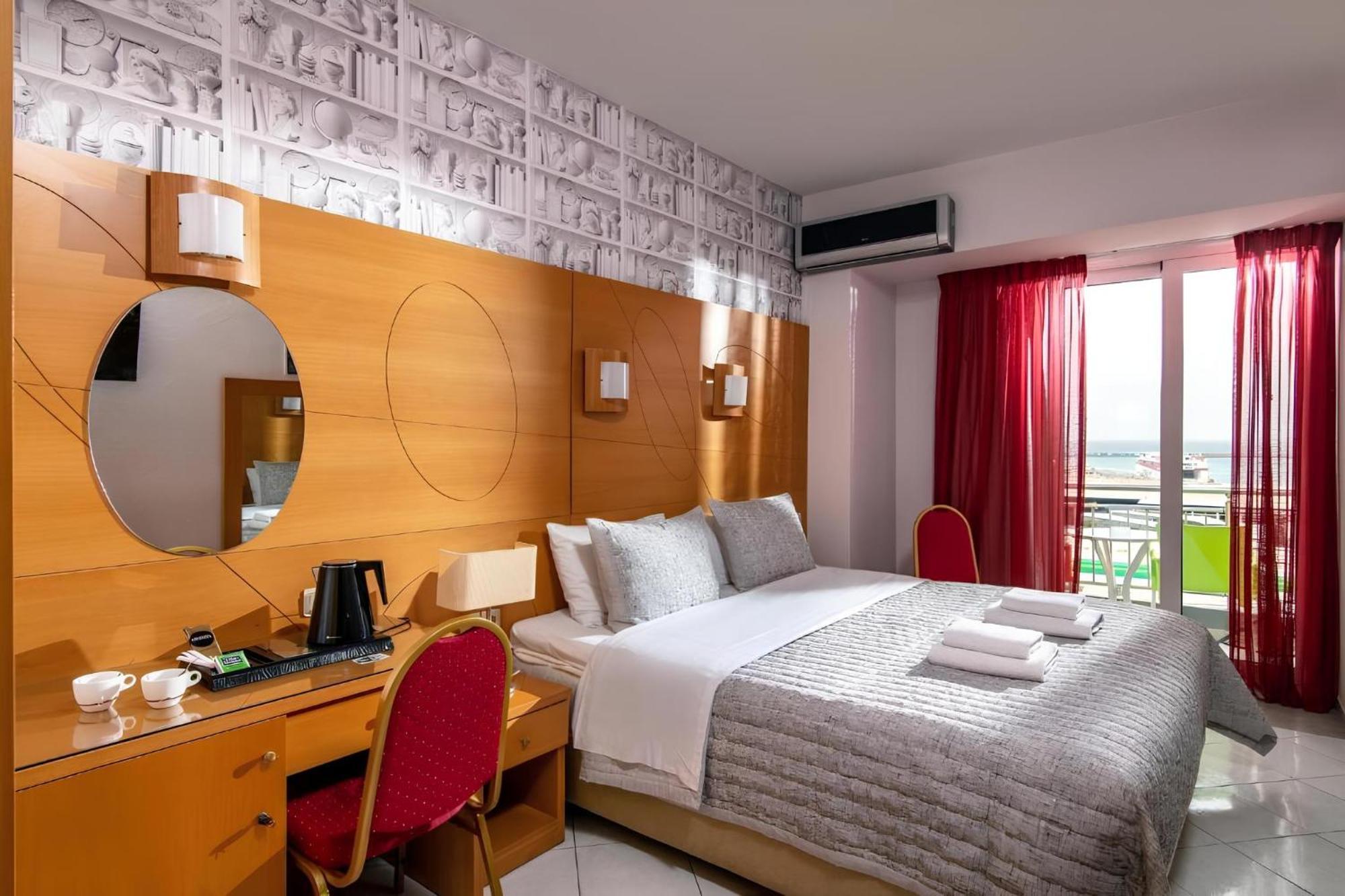 City Life Hotel 伊拉克利翁 外观 照片