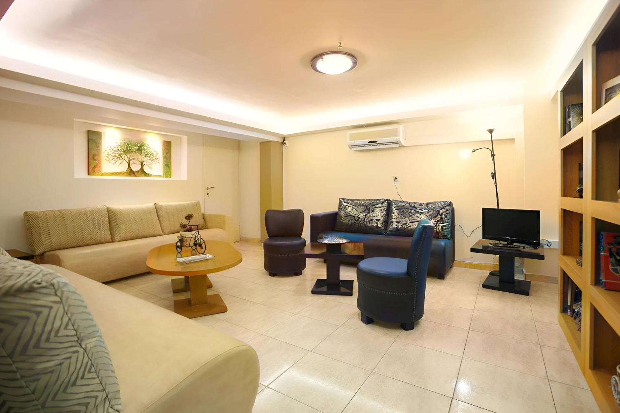 City Life Hotel 伊拉克利翁 外观 照片