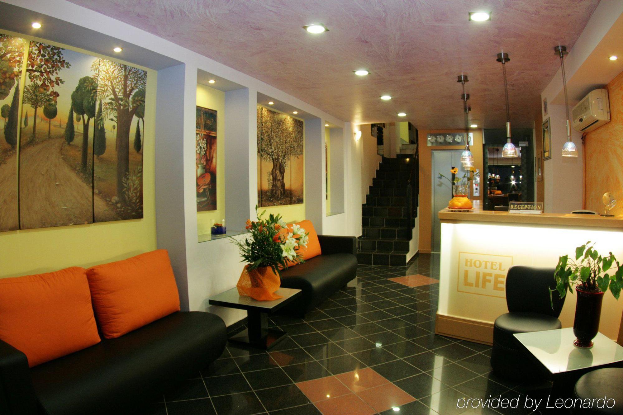 City Life Hotel 伊拉克利翁 内观 照片