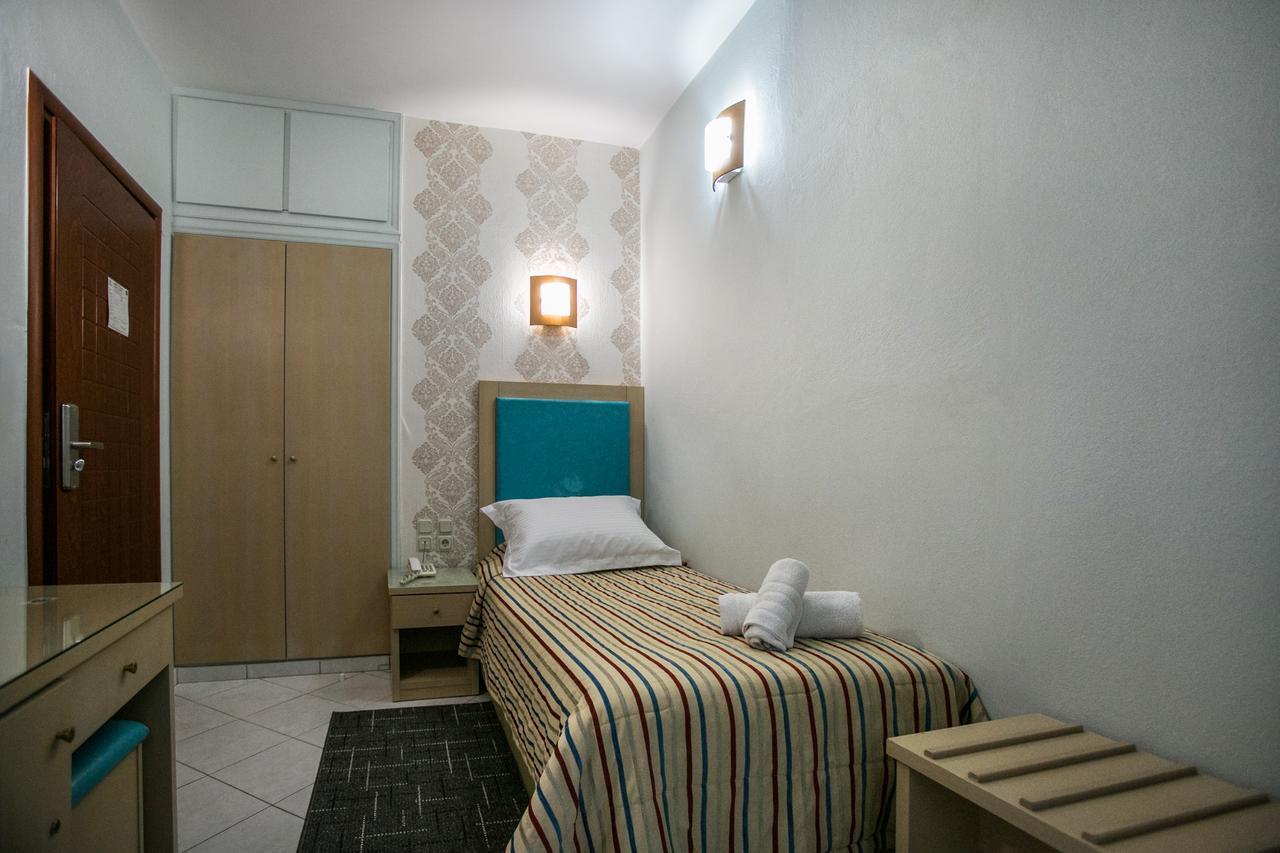 City Life Hotel 伊拉克利翁 外观 照片